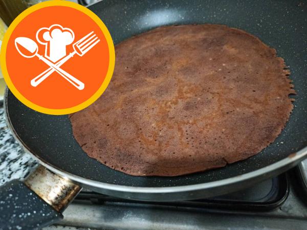 Περιτύλιγμα κρεπ Pancake με μπανάνα (πολύ εύκολο και νόστιμο)